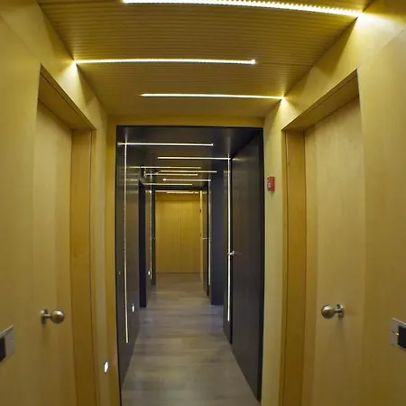 Mirador Hotel 2*